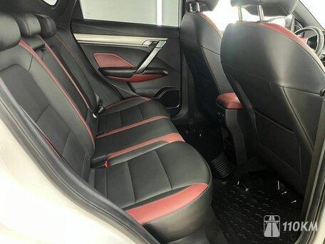 Geely, Coolray, 1500, 150, бензин, внедорожник, робот, передний привод, среднее состояние, левый, белый, 1 990 000 ₽